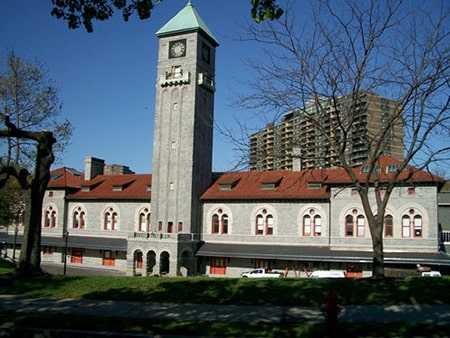 The Mount Royal Station